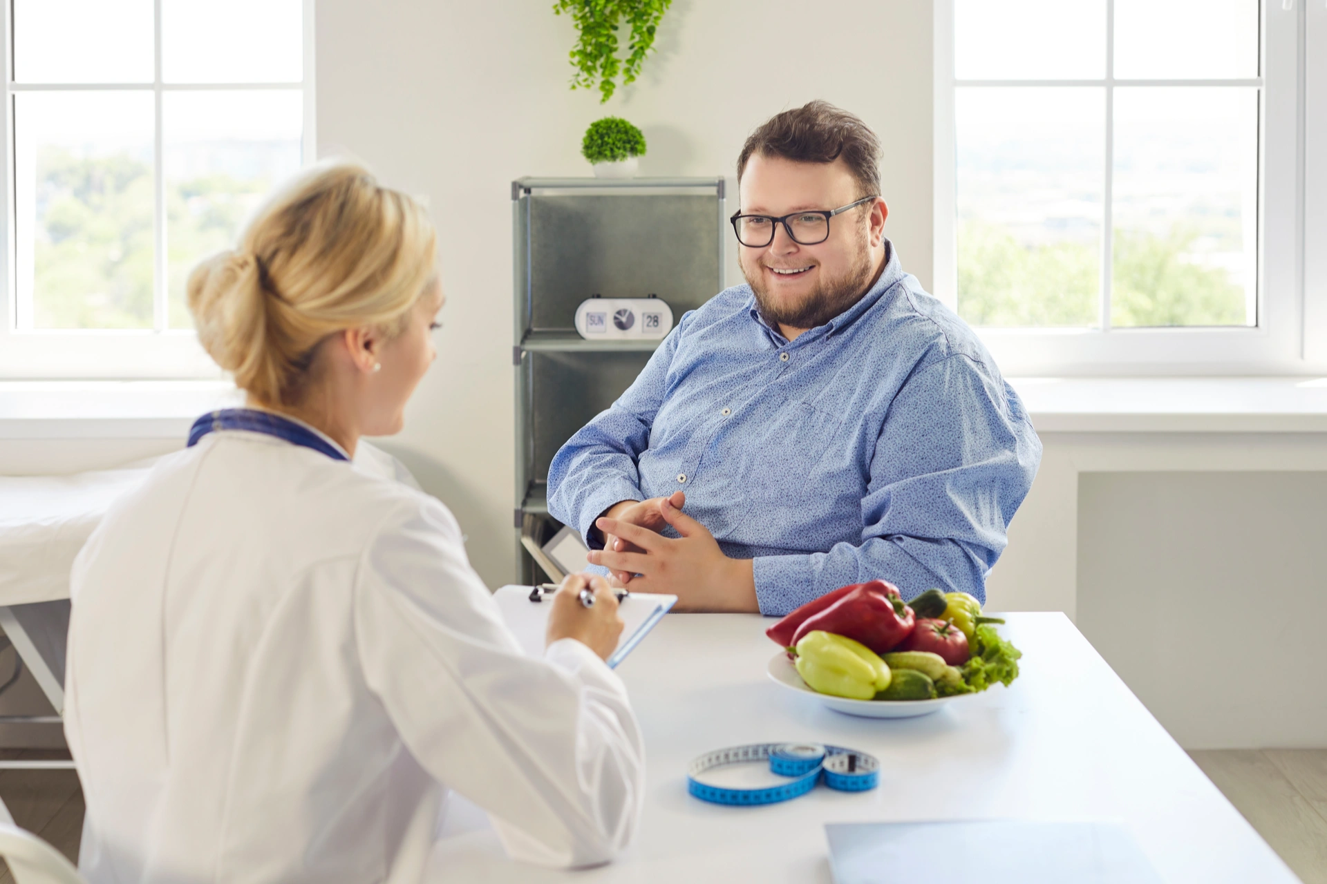 Dra. Andrea sonriendo