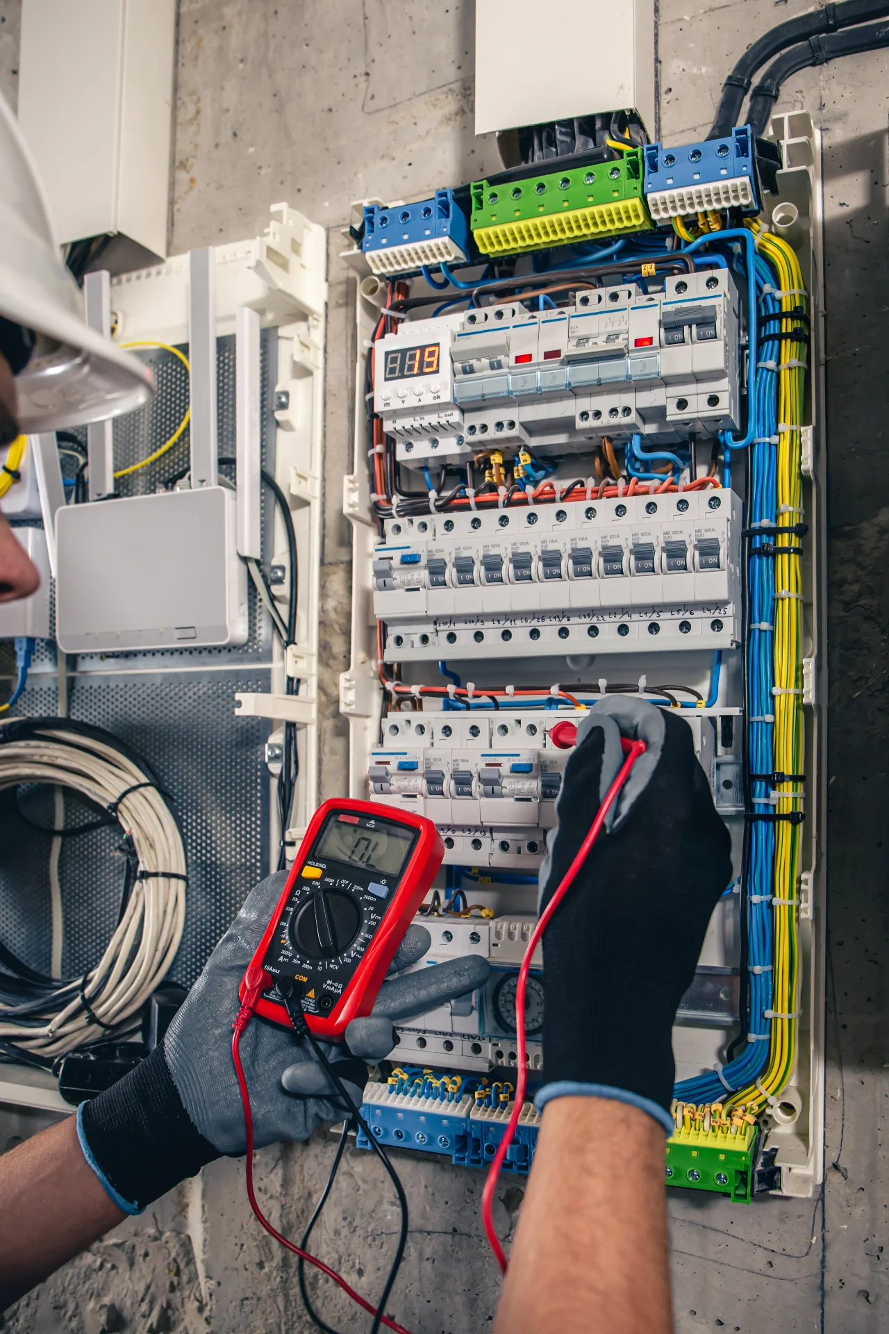 Electricista profesional JCM Multiservices