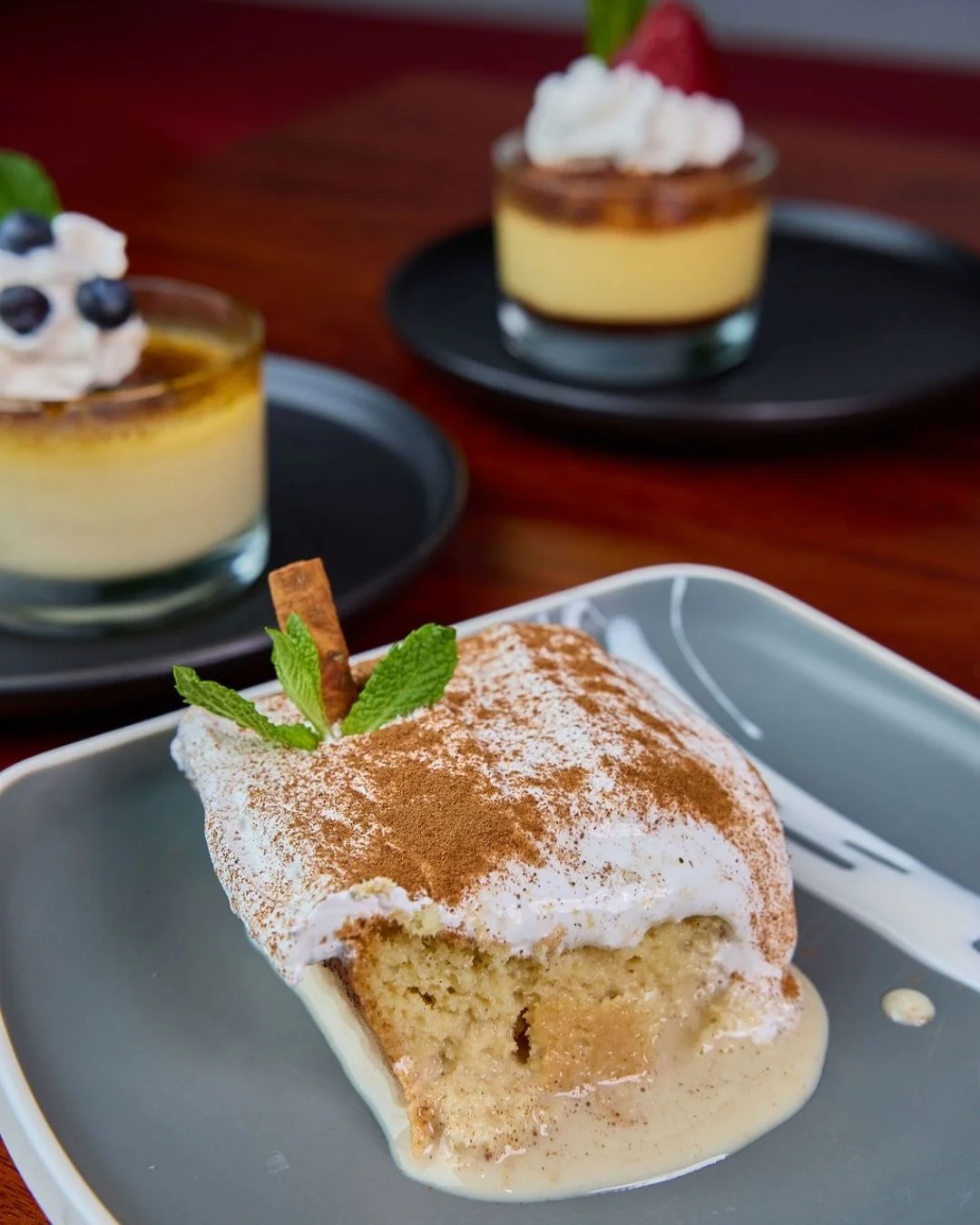 Postres irresistibles y dulces en Eco Lounge Bar Cayey