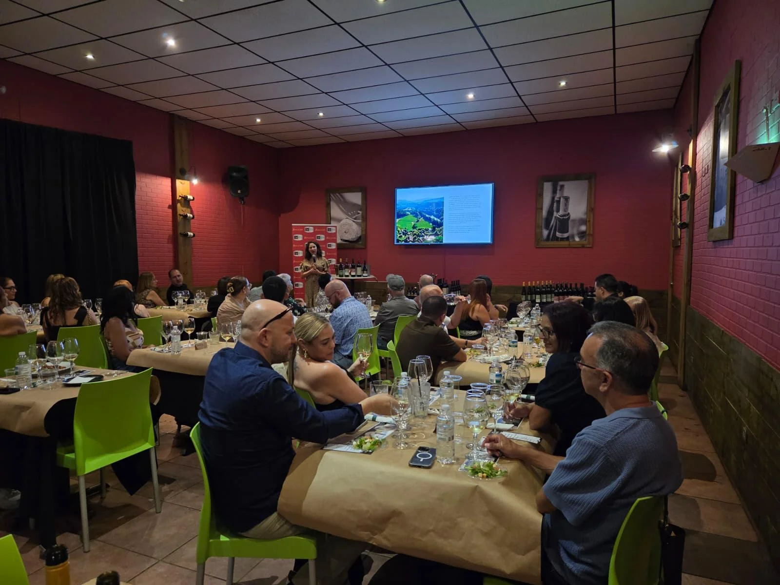 Celebraciones privadas y eventos corporativos en Eco Lounge Bar