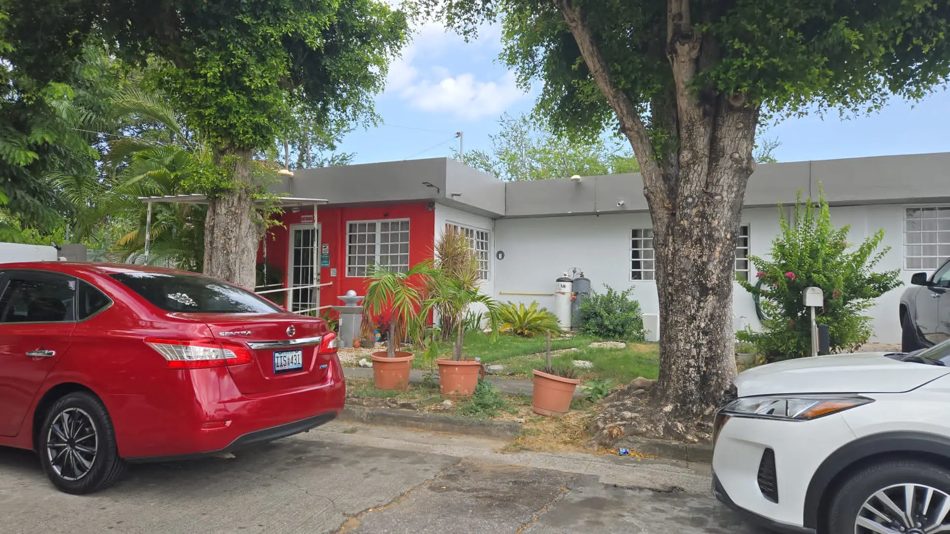 Institución Hogar Direydi — ambiente de cuidado y calidez en Ponce, Puerto Rico.