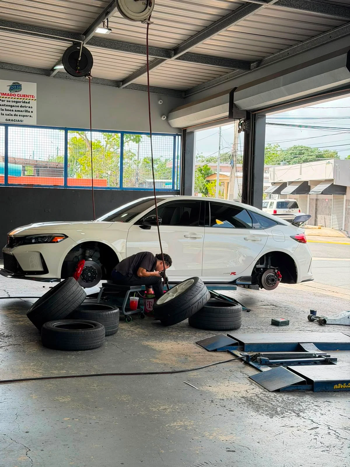 Narváez Tire Center