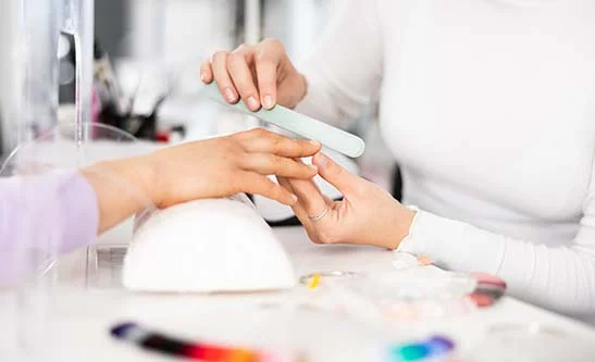 Tecnología de Uñas Básica